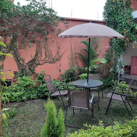 Hotel Antigua House Bagian luar foto