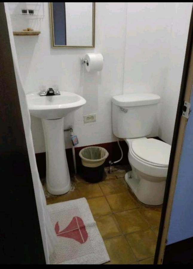 Hotel Antigua House Bagian luar foto