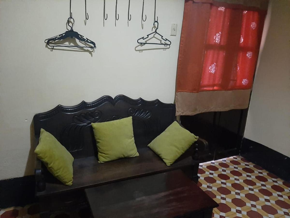 Hotel Antigua House Bagian luar foto