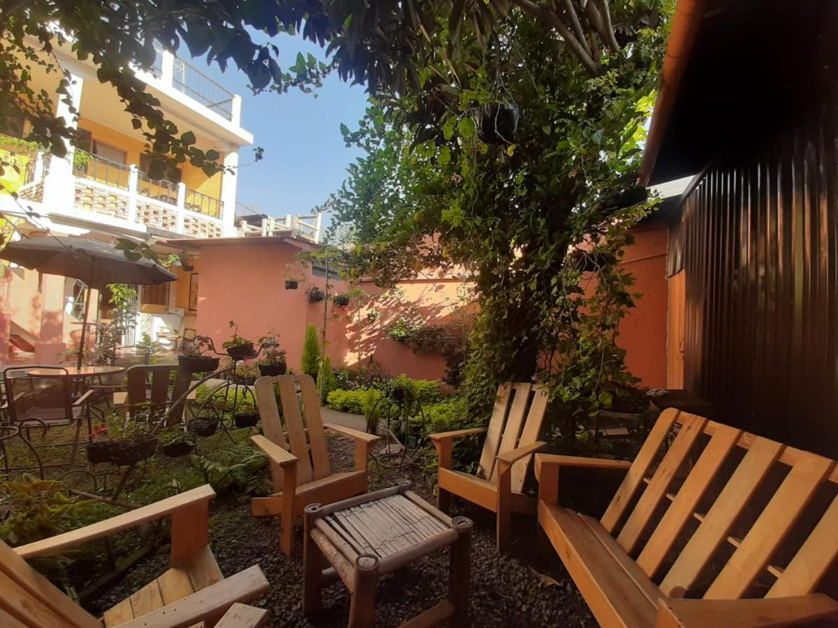 Hotel Antigua House Bagian luar foto